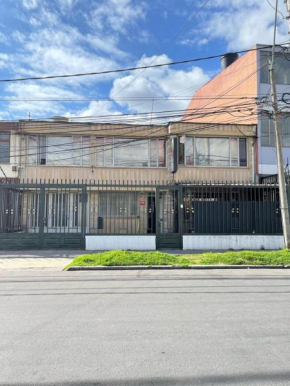 Hostel Bogotá Normandia VIP